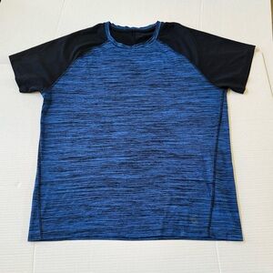 Men's Black and Blue Short Sleeve Tee
